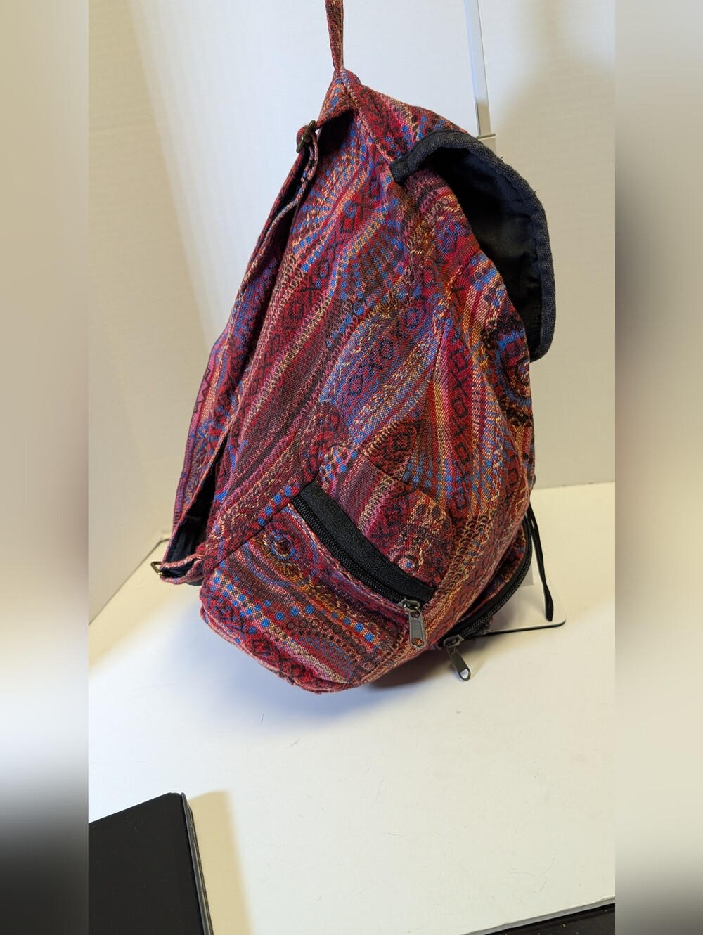 Handwoven Red Pattern Drawstring Backpack - Picture 3 of 7